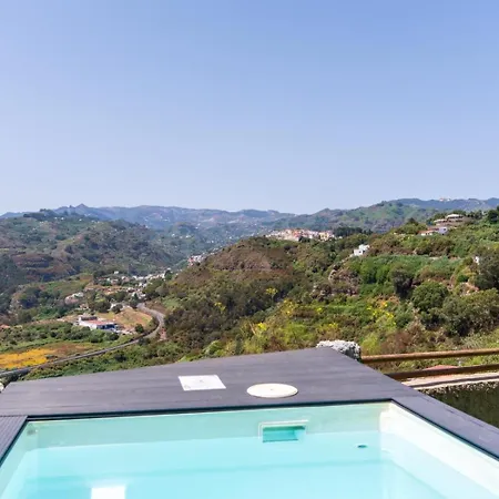 Vivelorural Casa Priya, Teror, Pool And Views *